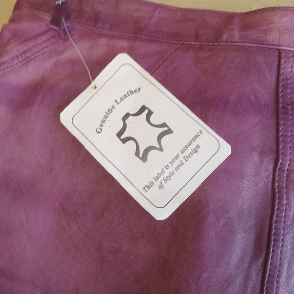 100% Genuine Leather Women's Mini-Skirt Size Medium - Picture 9 of 13